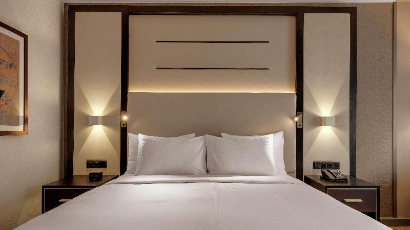 Hilton Munich City image