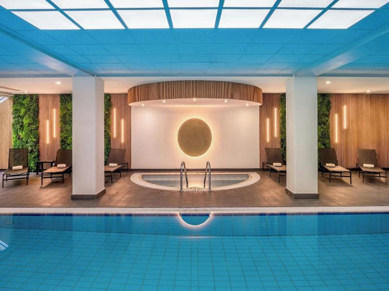 Marriott Hotel Munich image