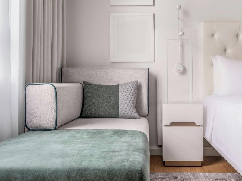 Marriott Hotel Munich image
