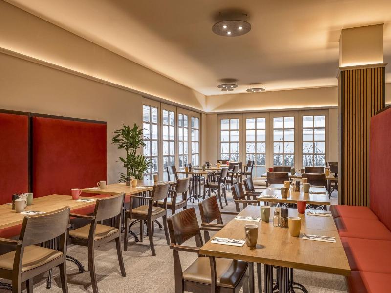 Marriott Hotel Munich image
