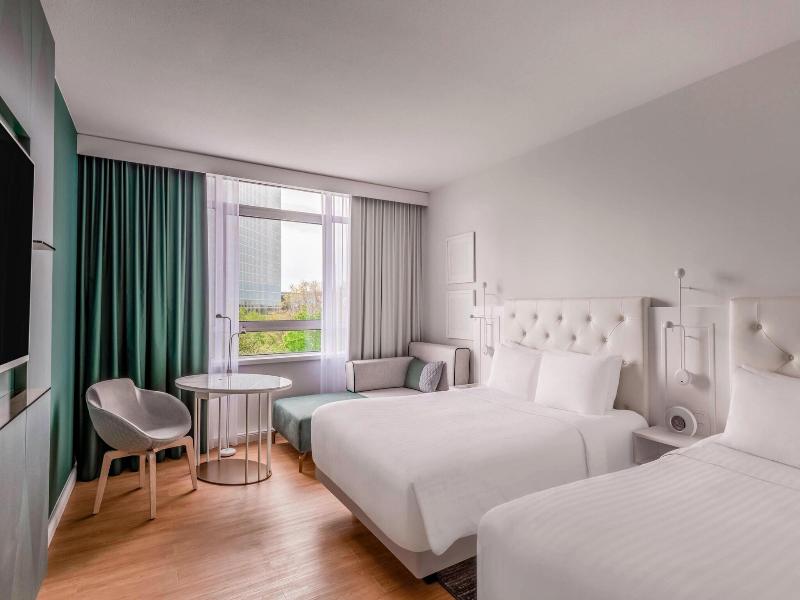 Marriott Hotel Munich image