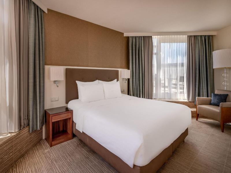 Marriott Hotel Munich image