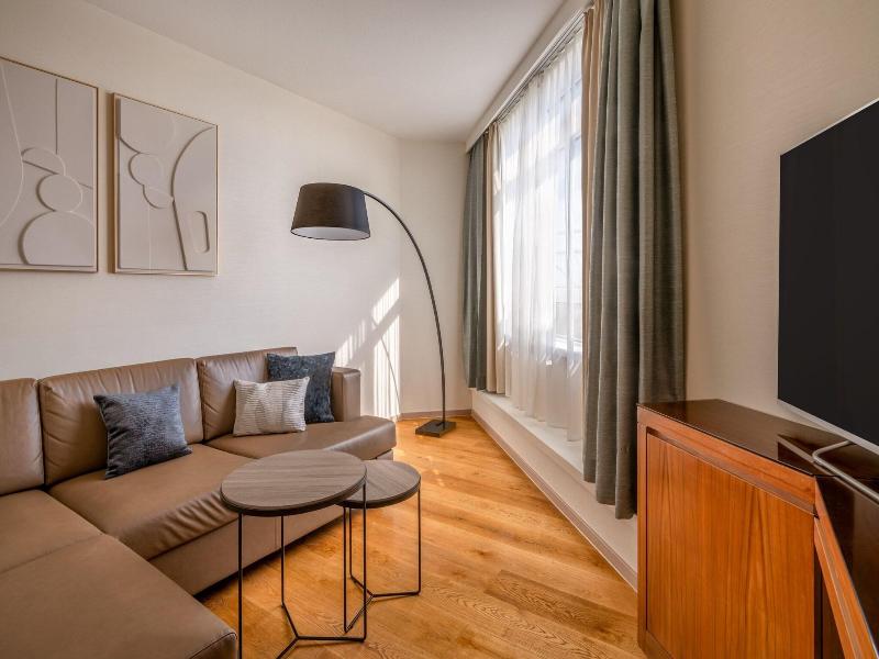 Marriott Hotel Munich image