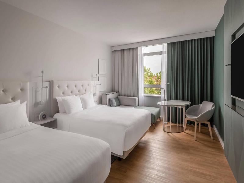 Marriott Hotel Munich image