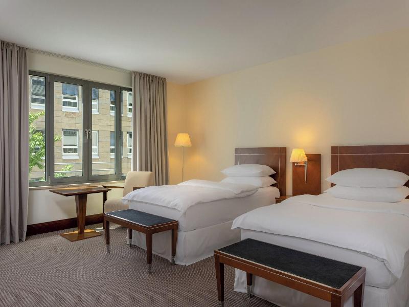 Sheraton Carlton Hotel Nürnberg image