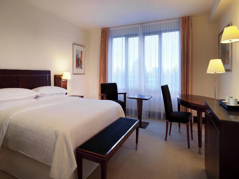 Sheraton Carlton Hotel Nürnberg image