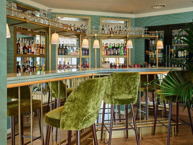 Stay in style at Villa Flori