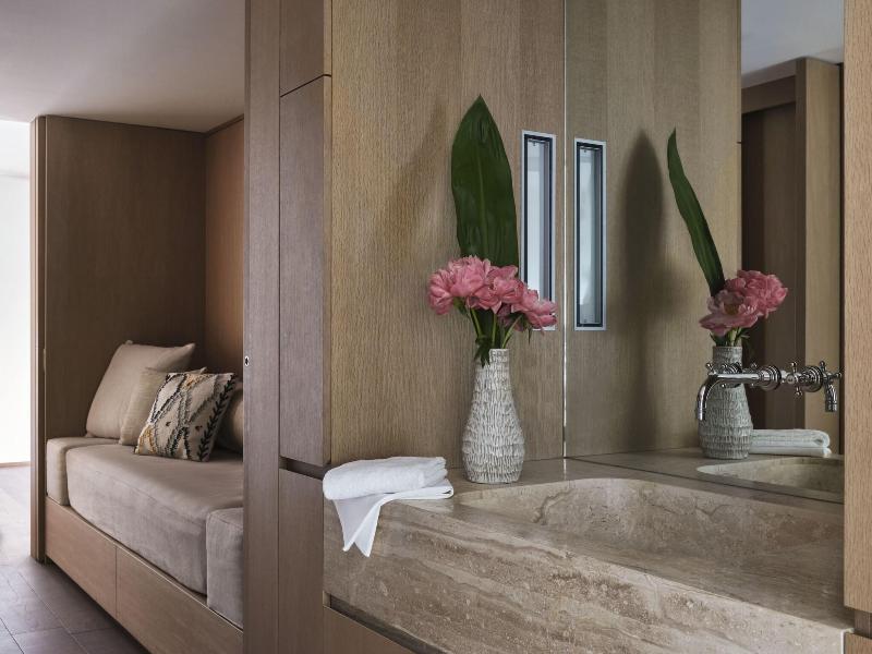 Stay in style at Villa Flori