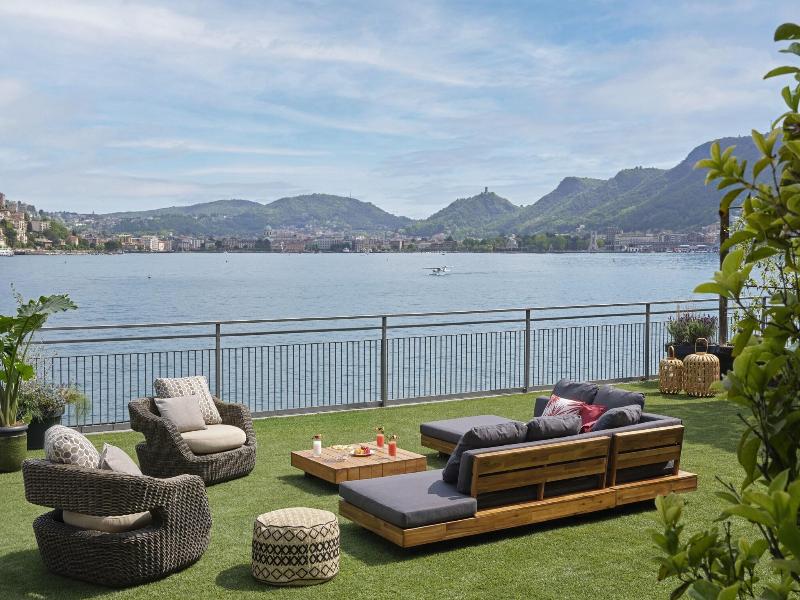 Stay in style at Villa Flori