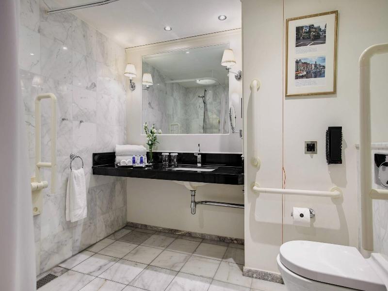 The Shelbourne, Autograph Collection image