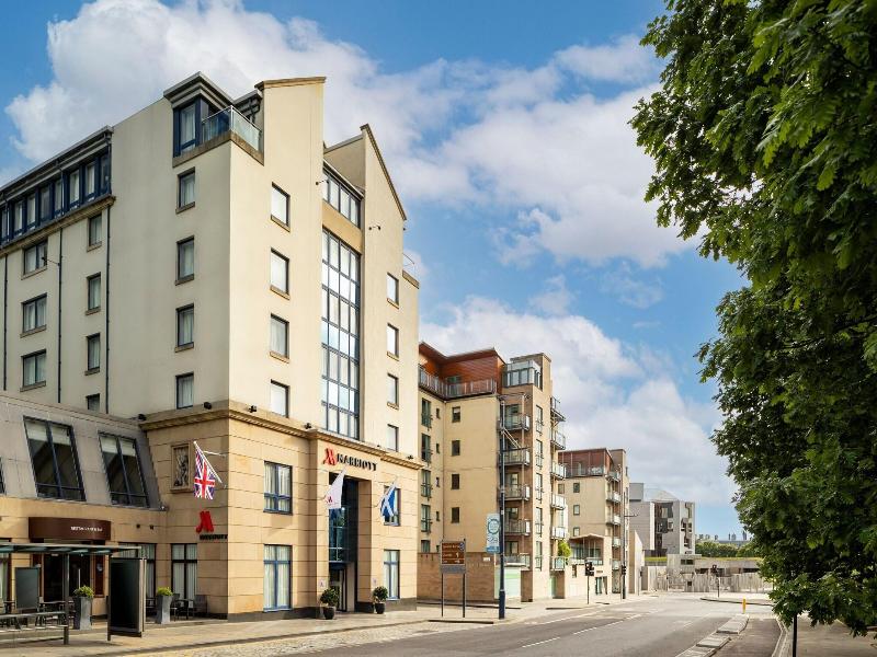 Edinburgh Marriott Hotel Holyrood image