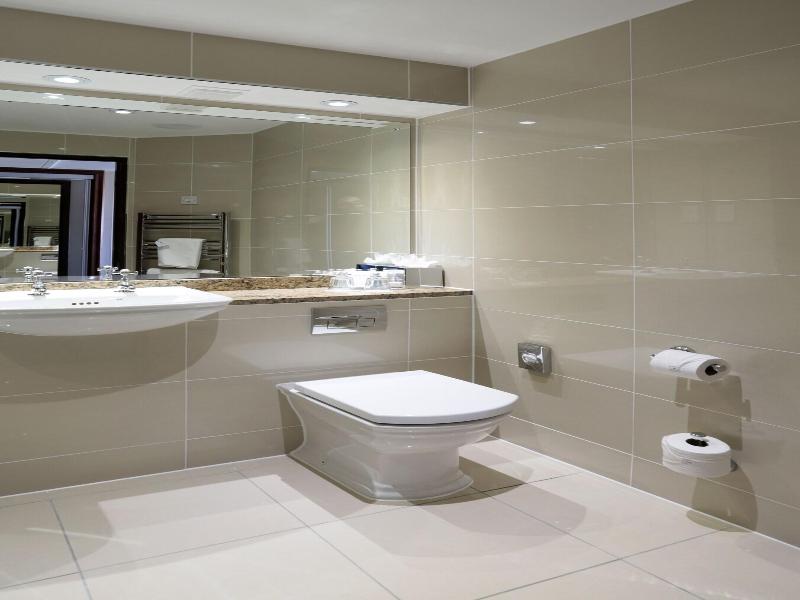 Edinburgh Marriott Hotel Holyrood image