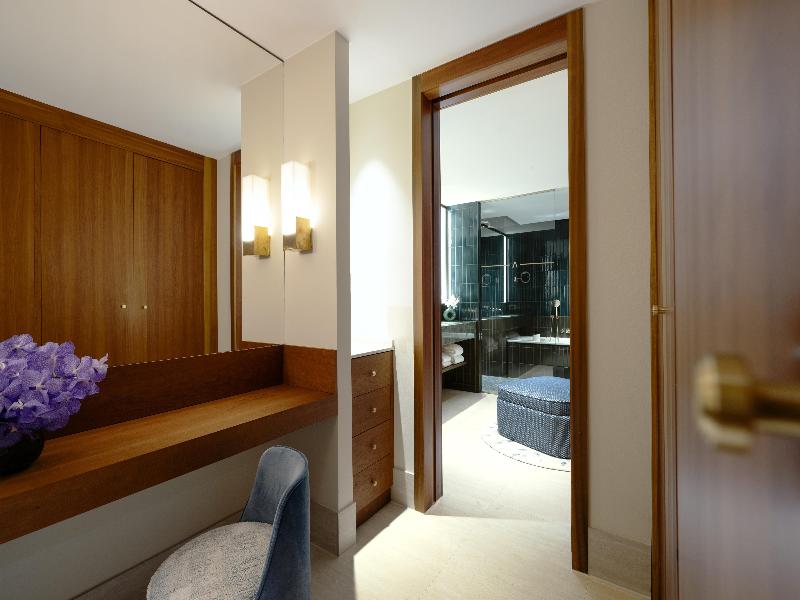 Conrad Hamburg image