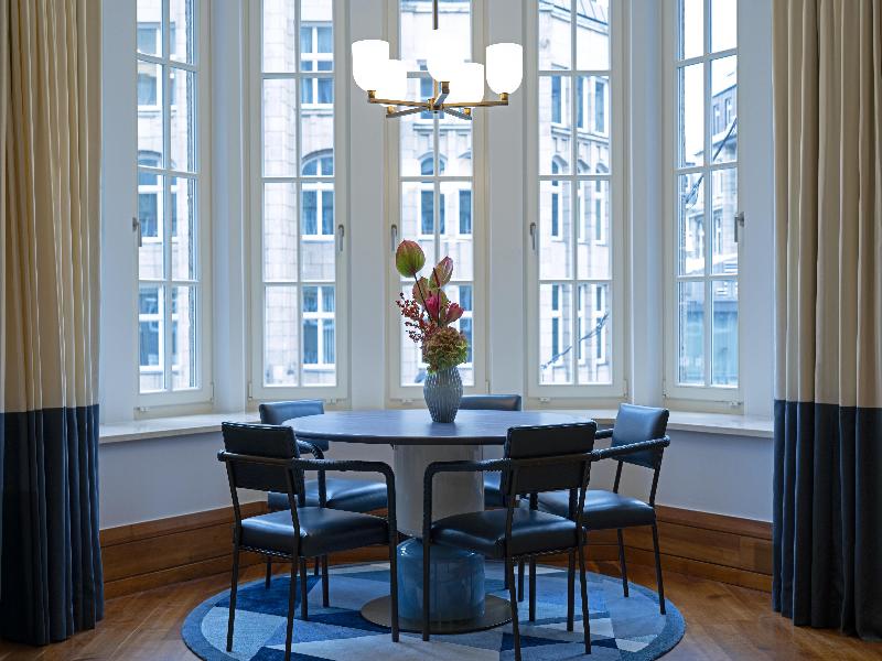 Conrad Hamburg image