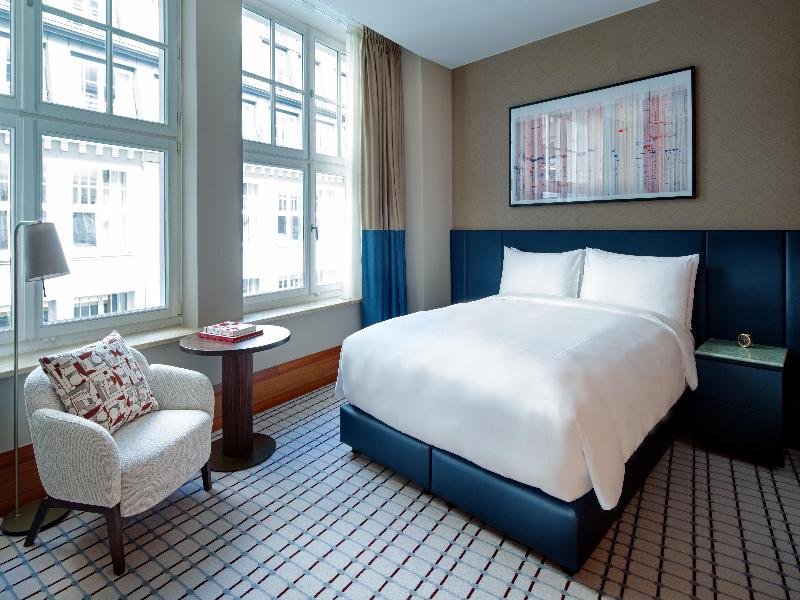 Conrad Hamburg image