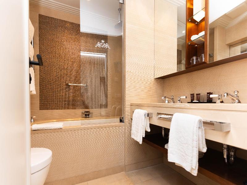 Hotel Bayerischer Hof Munich image