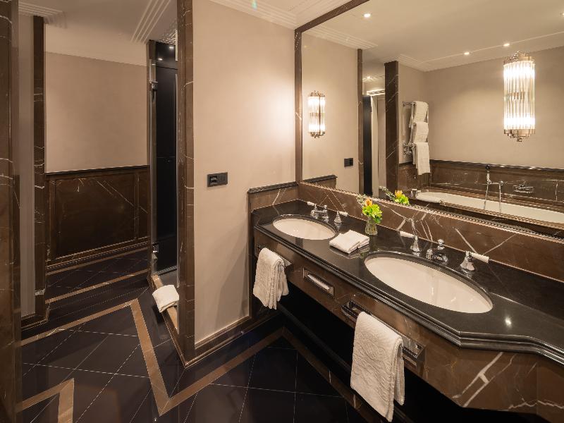 Hotel Bayerischer Hof Munich image