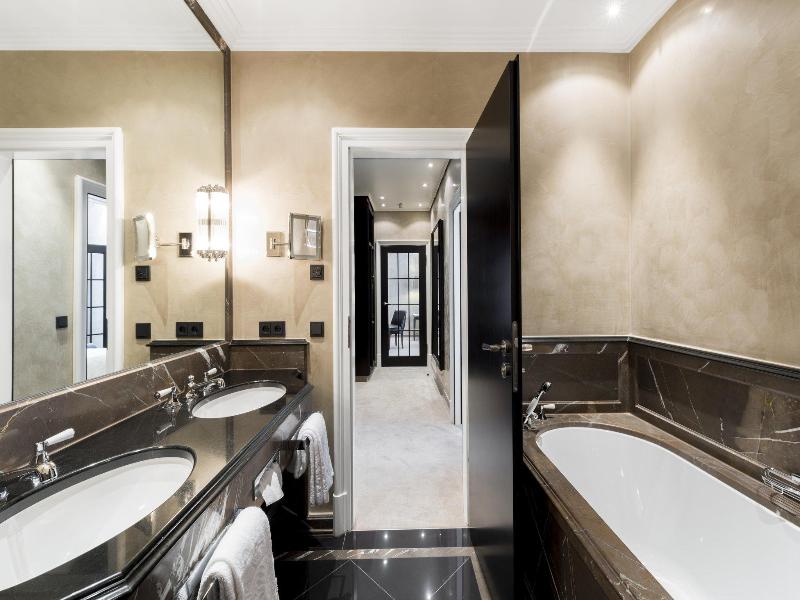Hotel Bayerischer Hof Munich image
