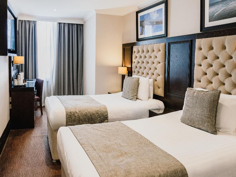 The County Hotel and County Aparthotel image
