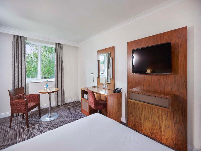 Doubletree by Hilton Bristol North image