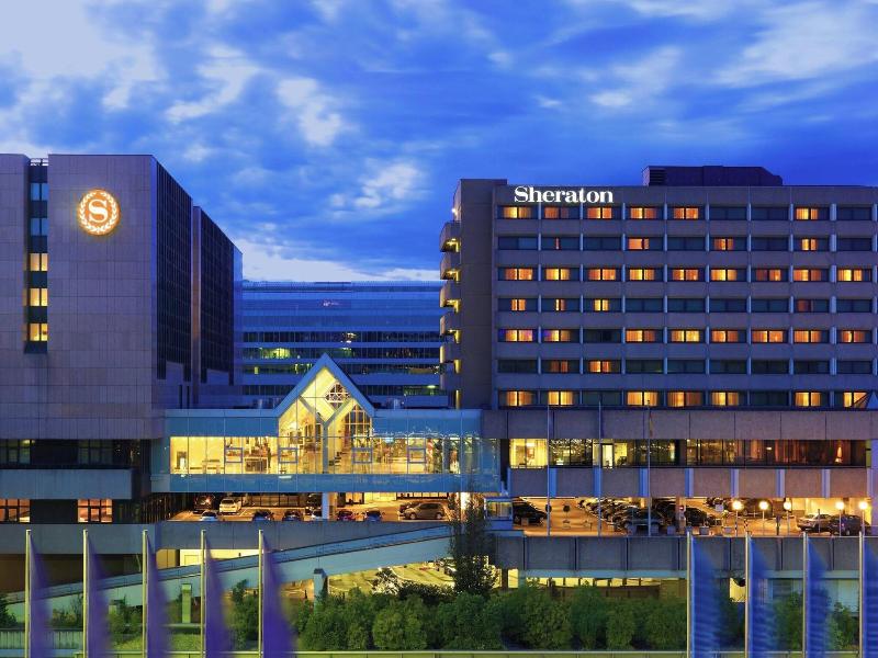 Sheraton Frankfurt Airport Hotel & Conference Cent image