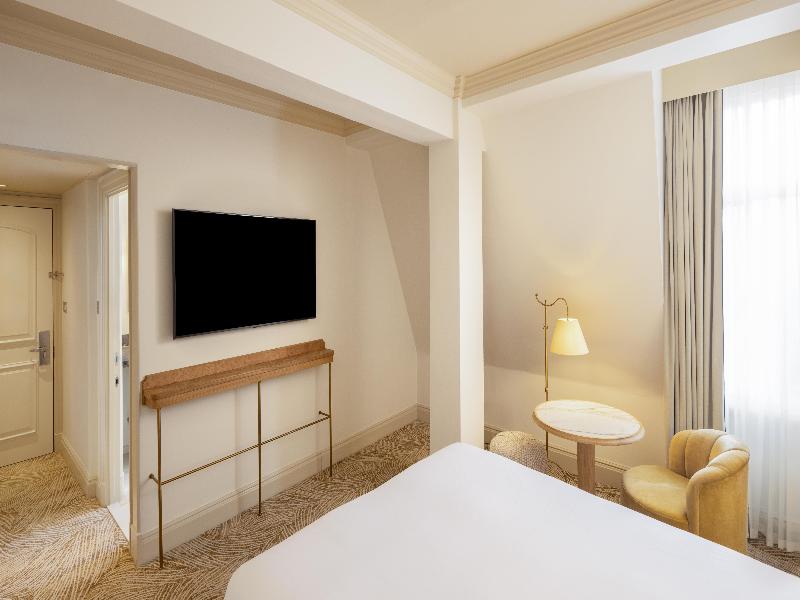 The Waldorf Hilton, London image