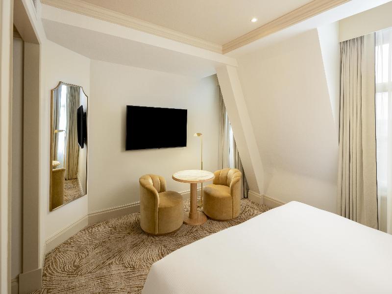 The Waldorf Hilton, London image