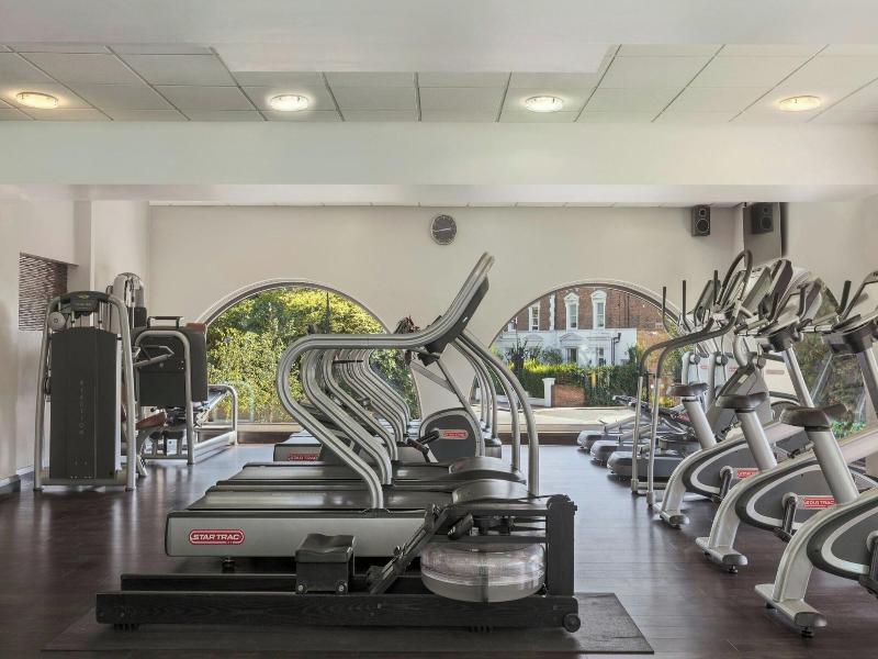 Marriott Hotel London Regents Park image