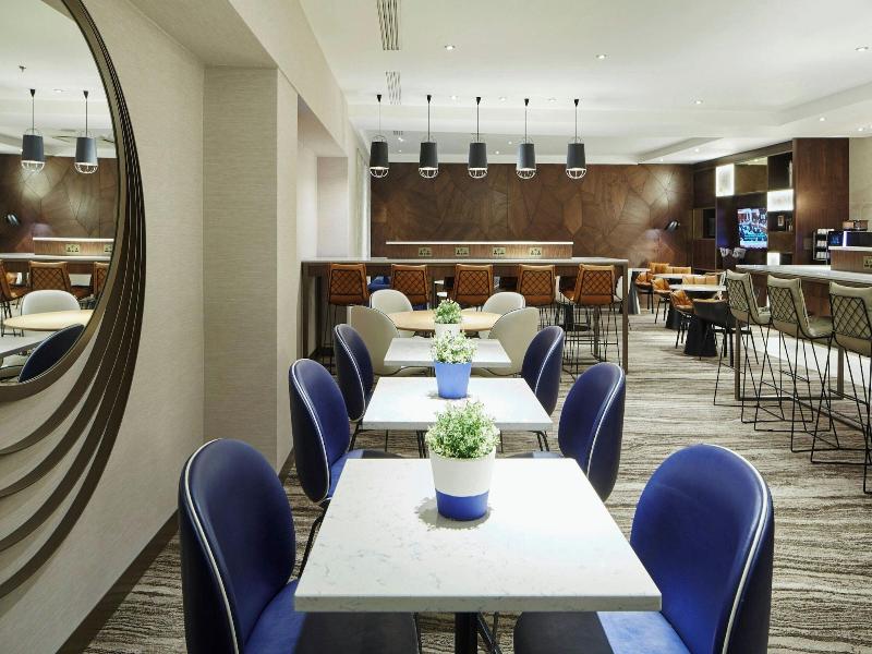Marriott Hotel London Regents Park image