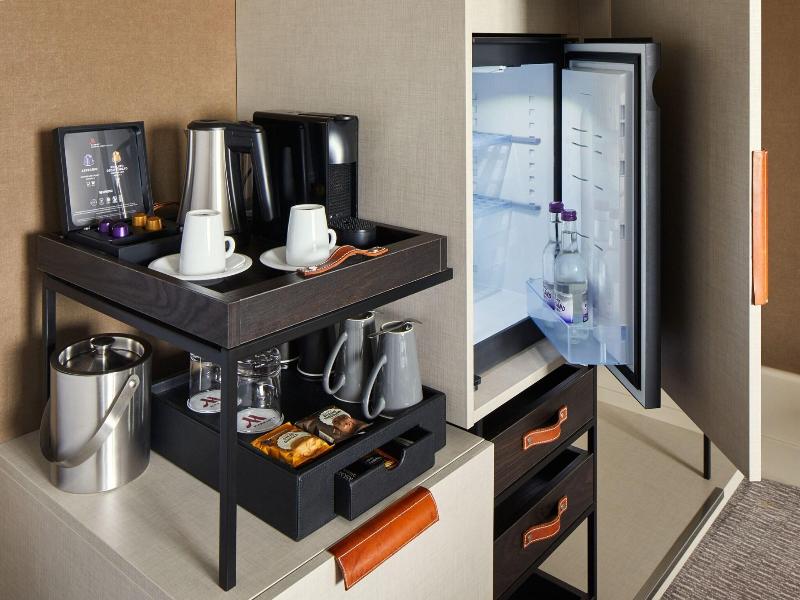 Marriott Hotel London Regents Park image