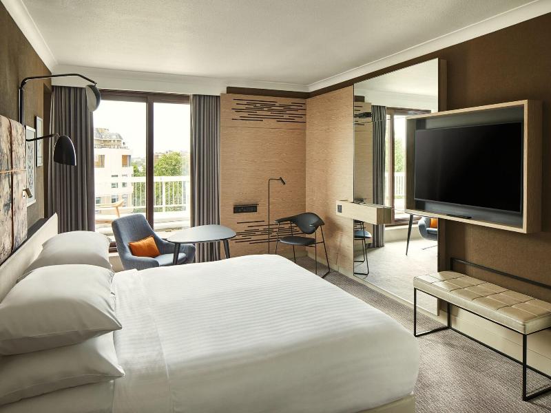 Marriott Hotel London Regents Park image