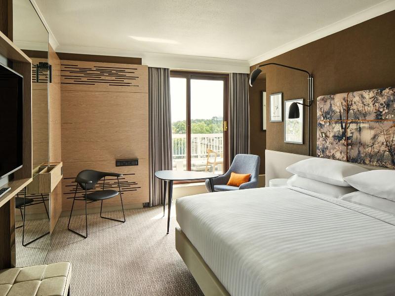 Marriott Hotel London Regents Park image