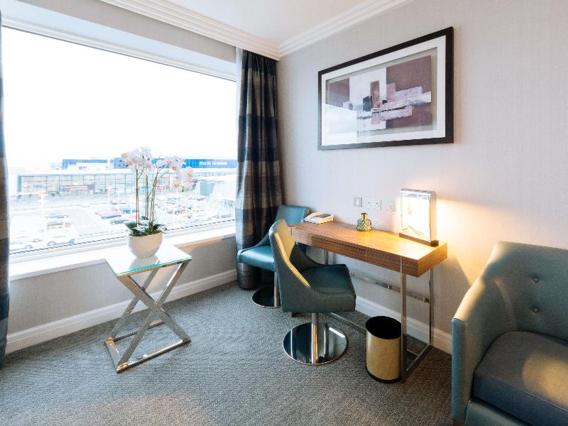 Sofitel London Gatwick image