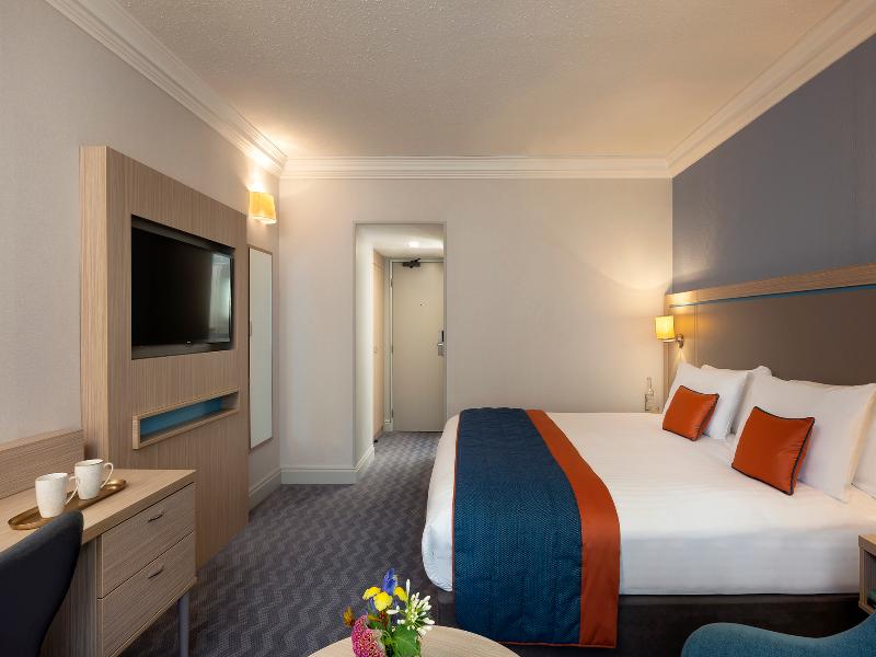 Leonardo Royal Hotel Brighton Waterfront image