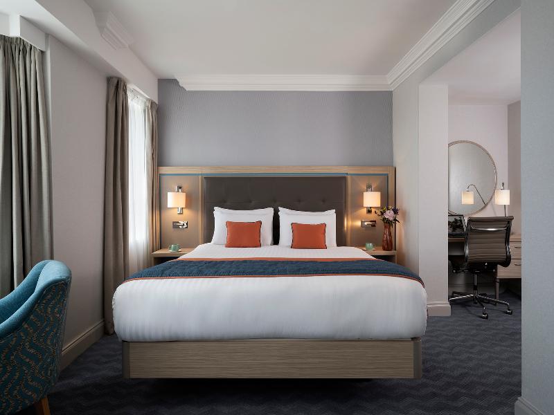 Leonardo Royal Hotel Brighton Waterfront image