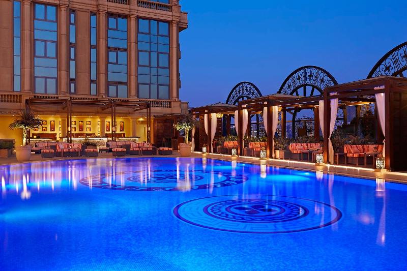 Four Seasons Cairo at the First