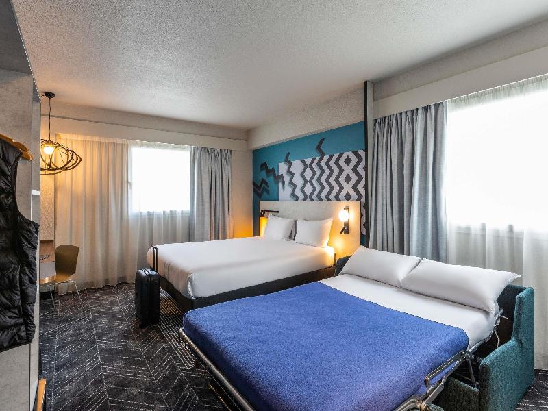 ibis Styles Bordeaux Meriadeck image