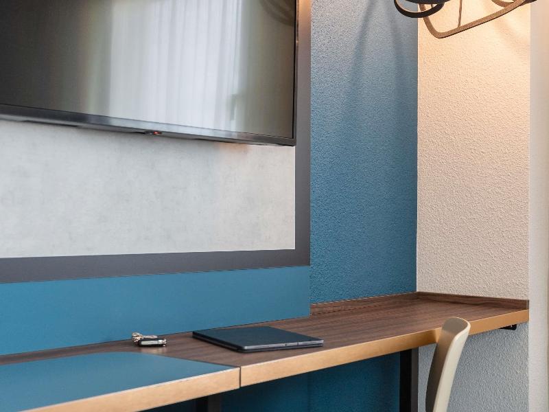 ibis Styles Bordeaux Meriadeck image