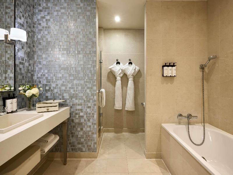 Sofitel Paris Le Faubourg image
