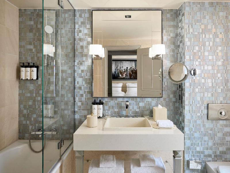 Sofitel Paris Le Faubourg image