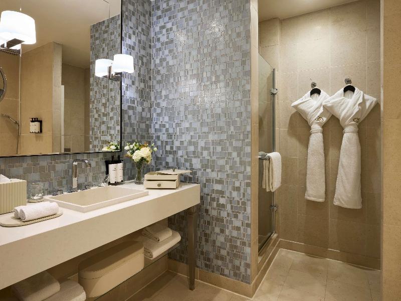 Sofitel Paris Le Faubourg image