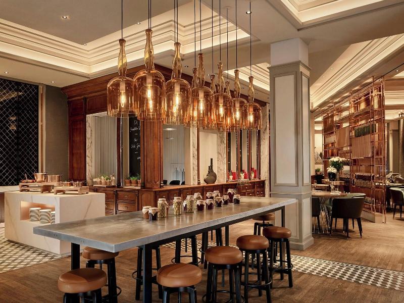 Ritz-Carlton Berlin image