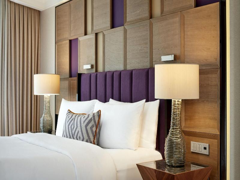 Ritz-Carlton Berlin image