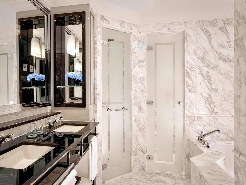 Ritz-Carlton Berlin image