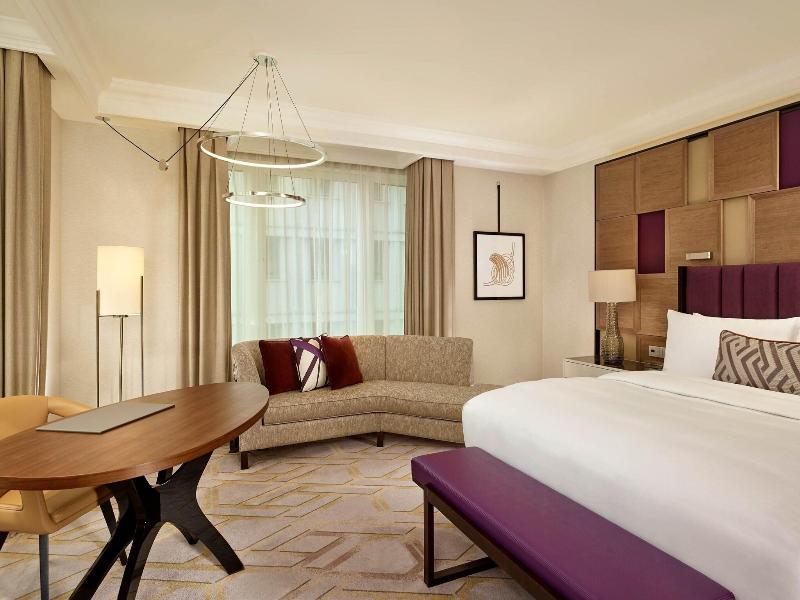 Ritz-Carlton Berlin image