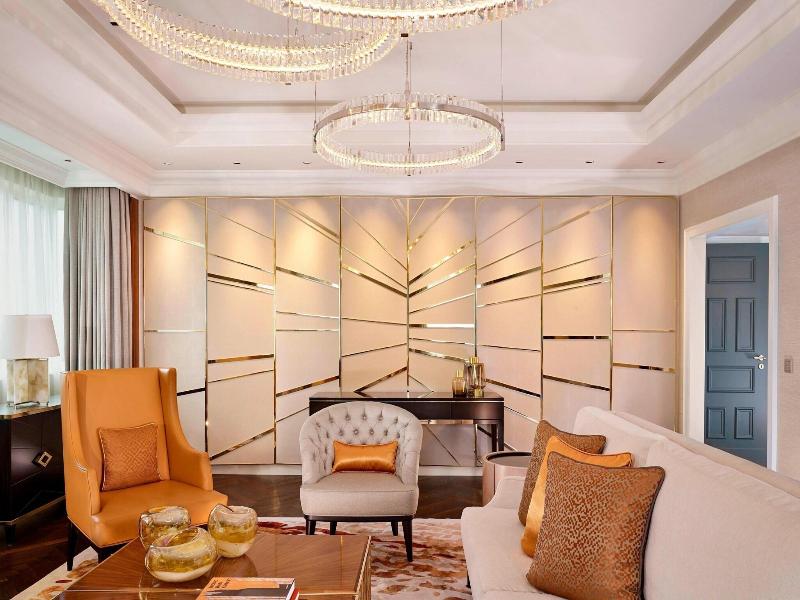 Ritz-Carlton Berlin image