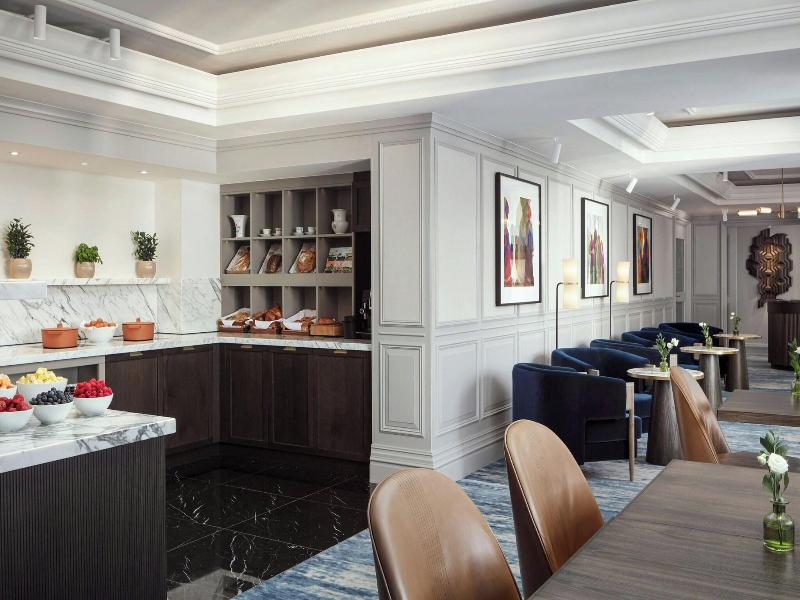 Ritz-Carlton Berlin image