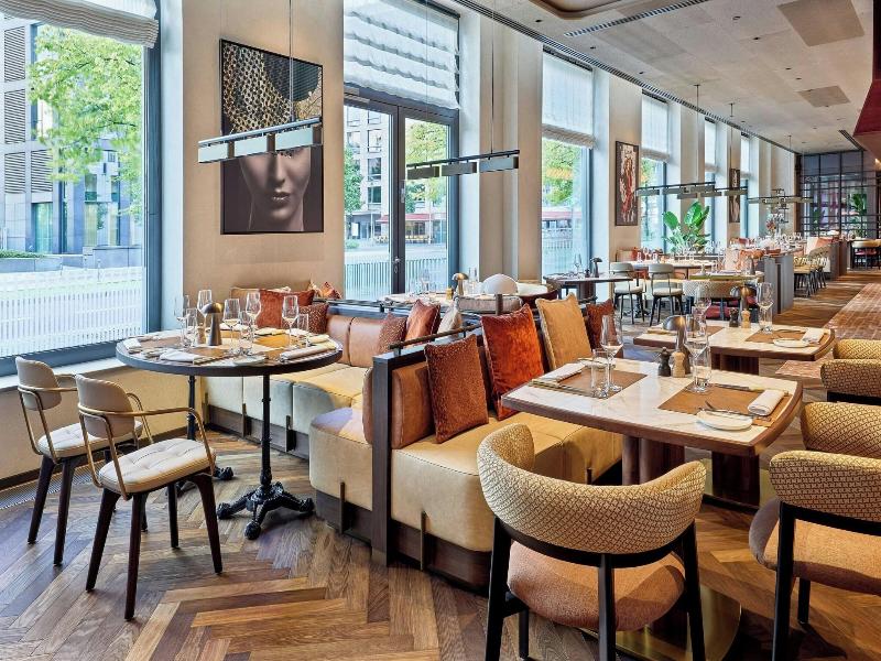 Marriott Hotel Berlin image