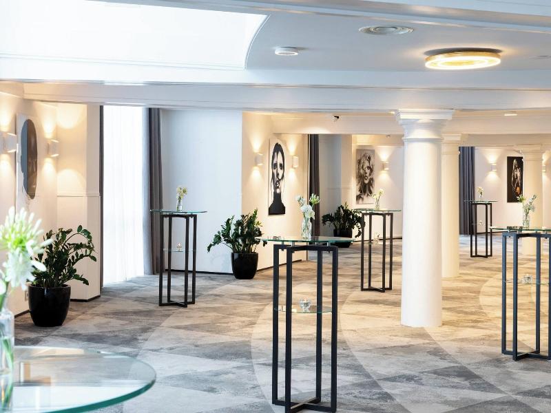 Renaissance Amsterdam Hotel image