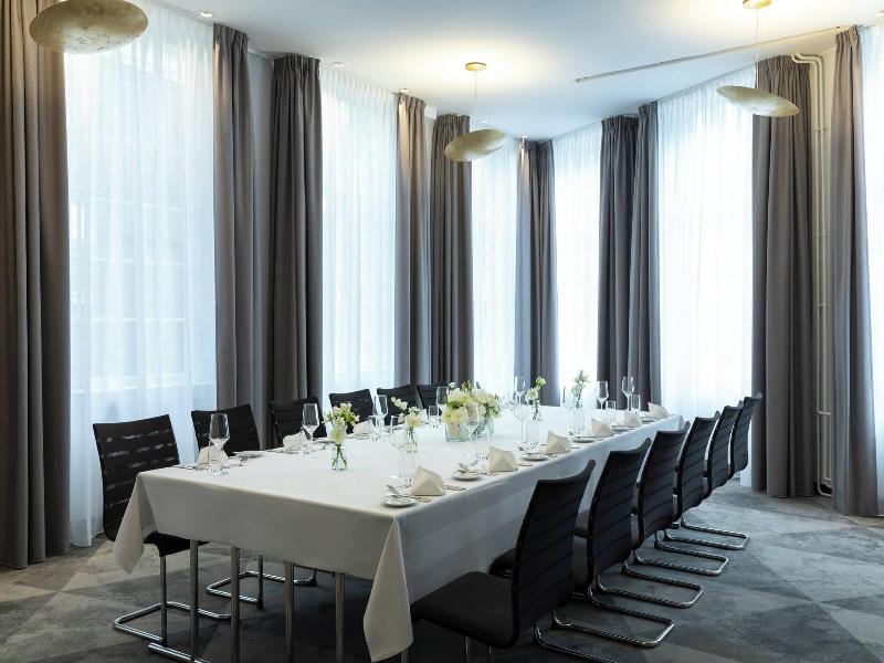 Renaissance Amsterdam Hotel image